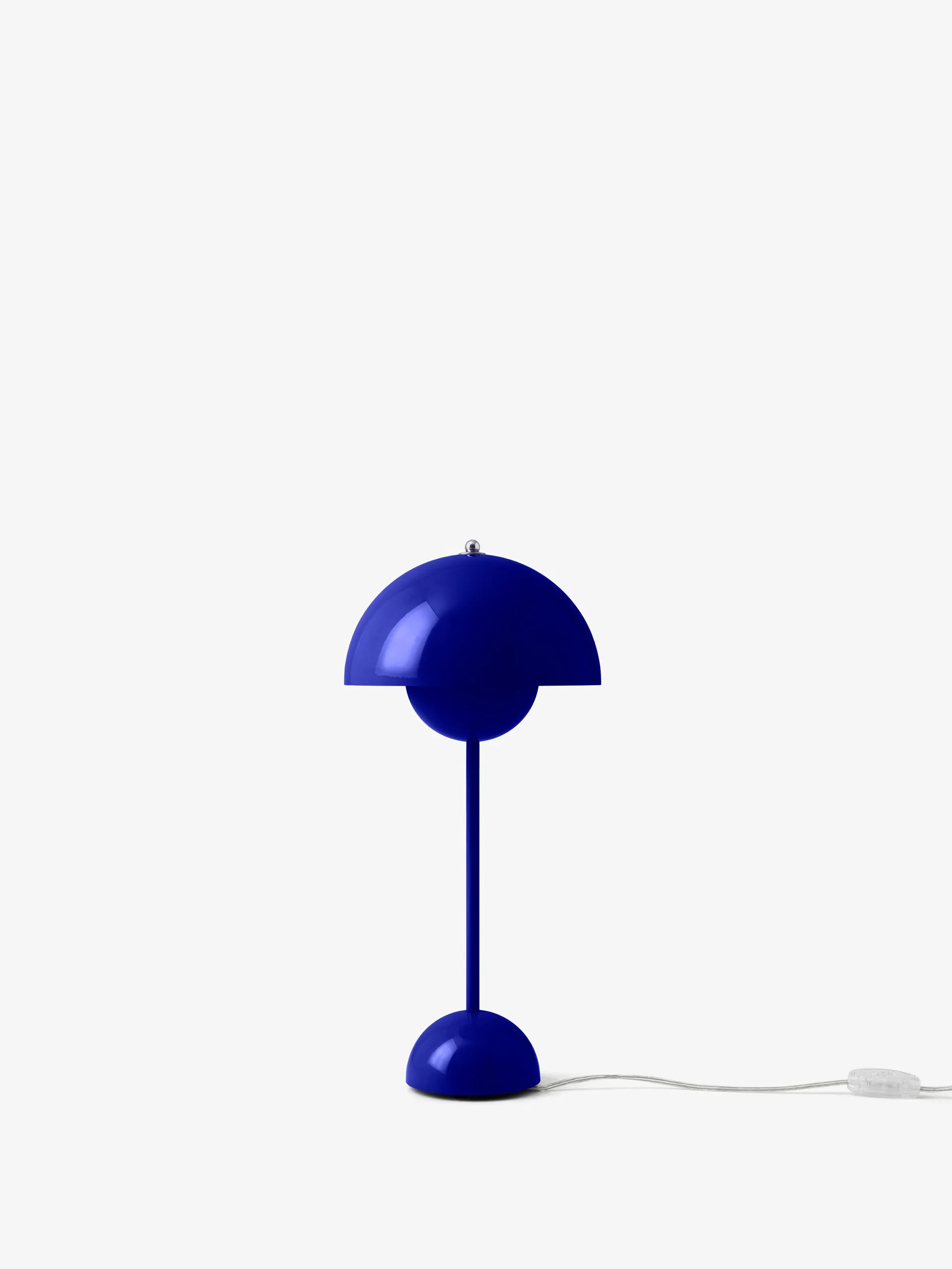 FlowerPot VP3 tafellamp, Cobalt blue &Tradition