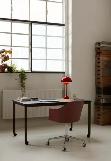 FlowerPot VP3 tafellamp - Vermilion red - &Tradition