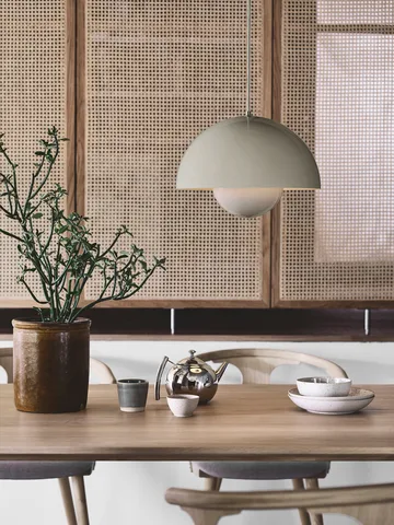 Flowerpot VP7 hanglamp - Beige-rood - &Tradition