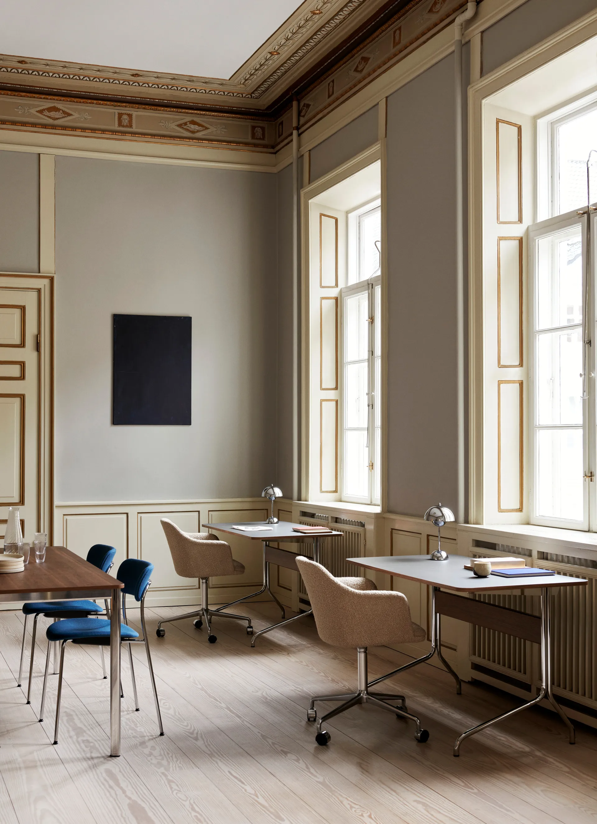 Flowerpot VP9 draagbare tafellamp, Chrome &Tradition