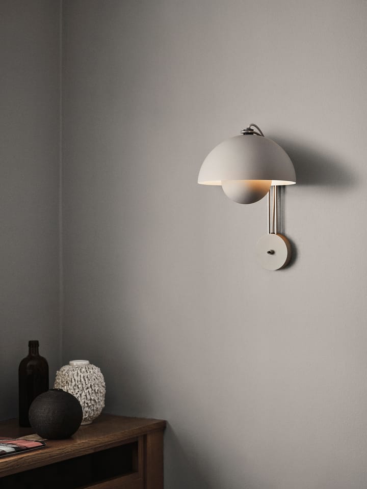 Flowerpot wandlamp VP8, Grey beige &Tradition