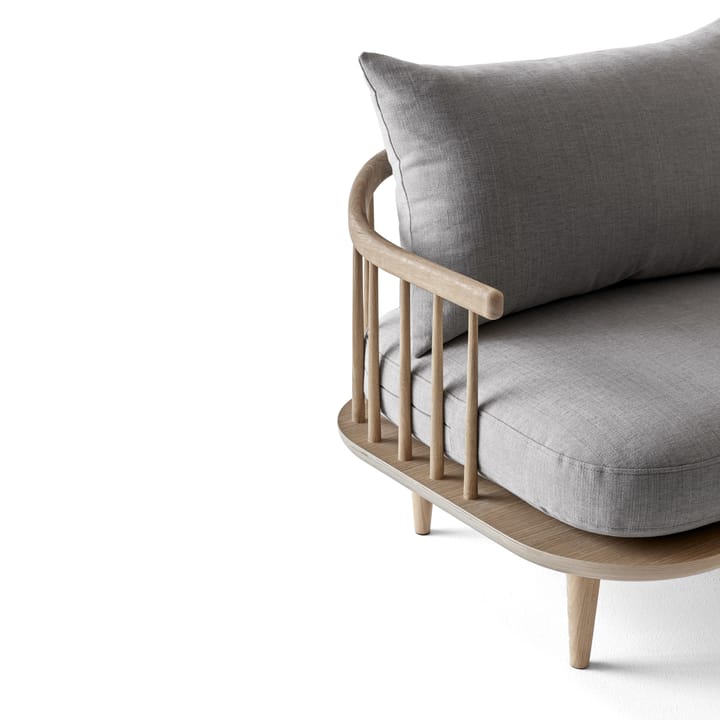 Fly fauteuil SC1, licht geolied eikenhout + beige stof &Tradition