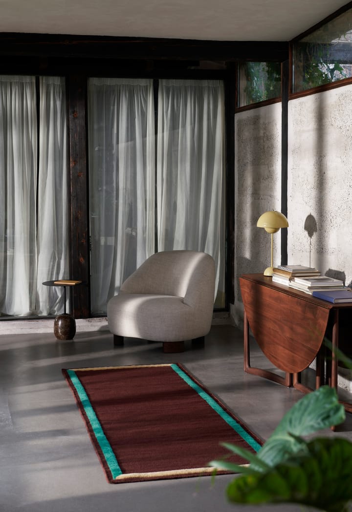 Framed AP14 vloerkleed 90x240 cm, Plum &Tradition