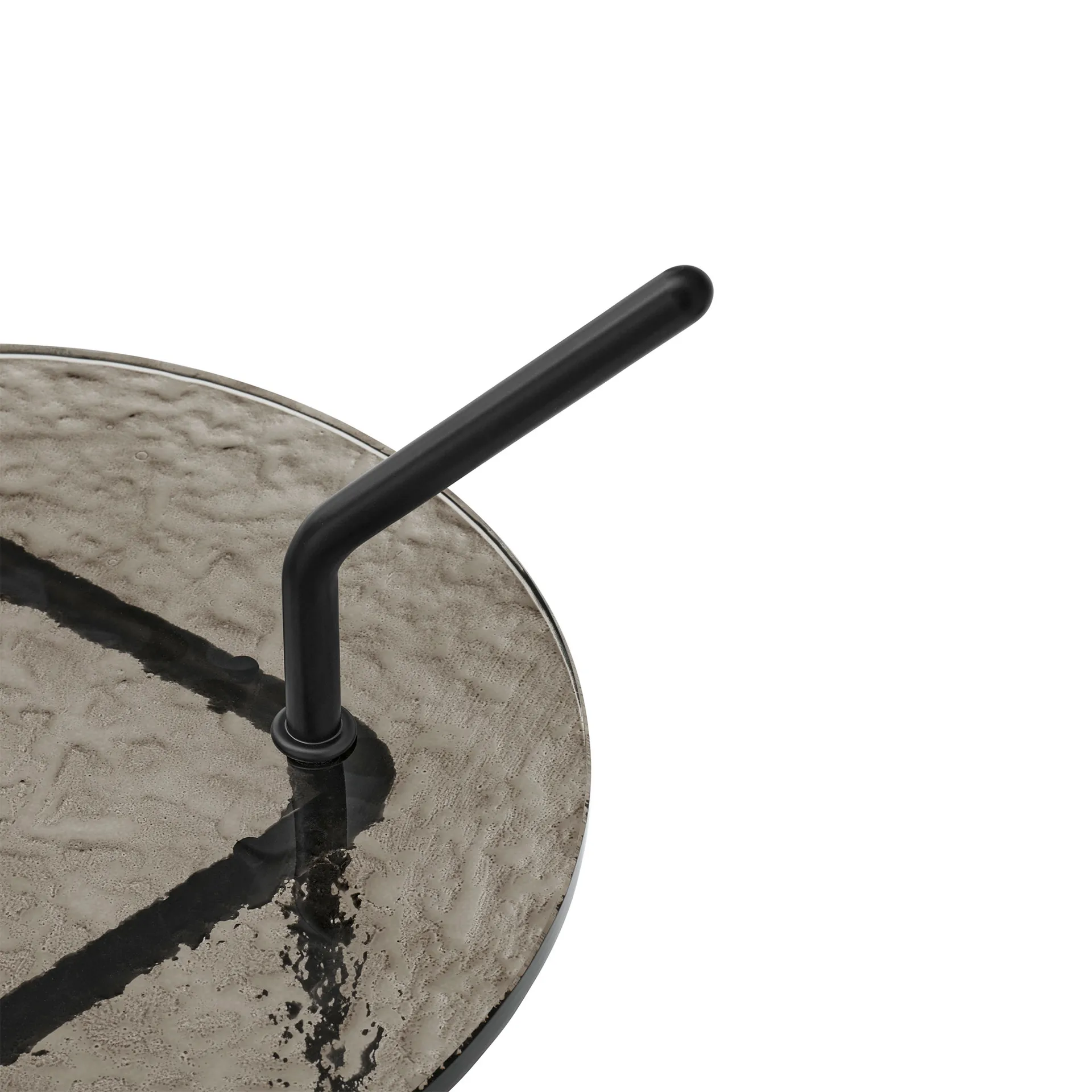 Halten SH9 bijzettafel, Smoked glass-warm black &Tradition