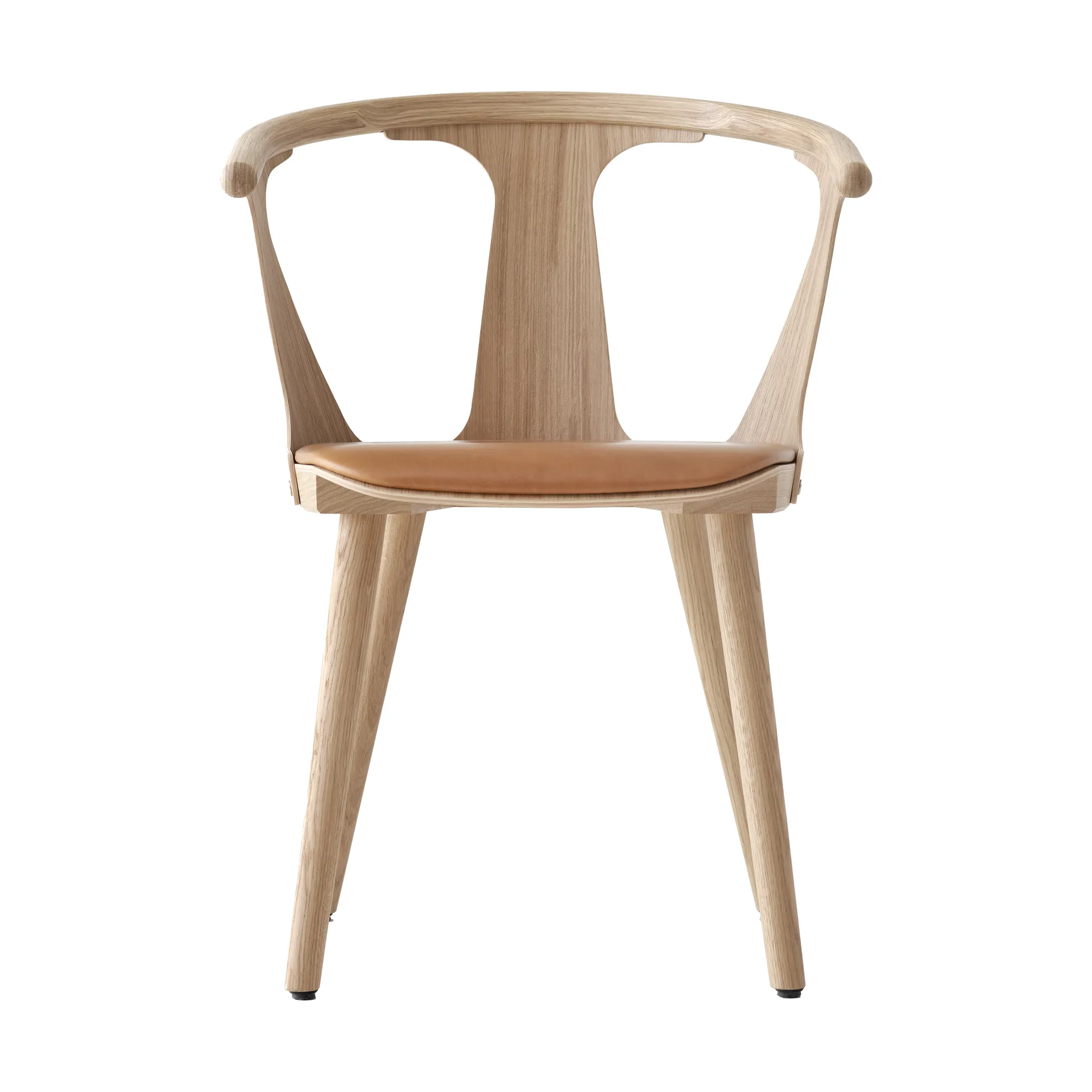 In Between SK2 stoel, Geoliede eiken-Noble cognac leather &Tradition
