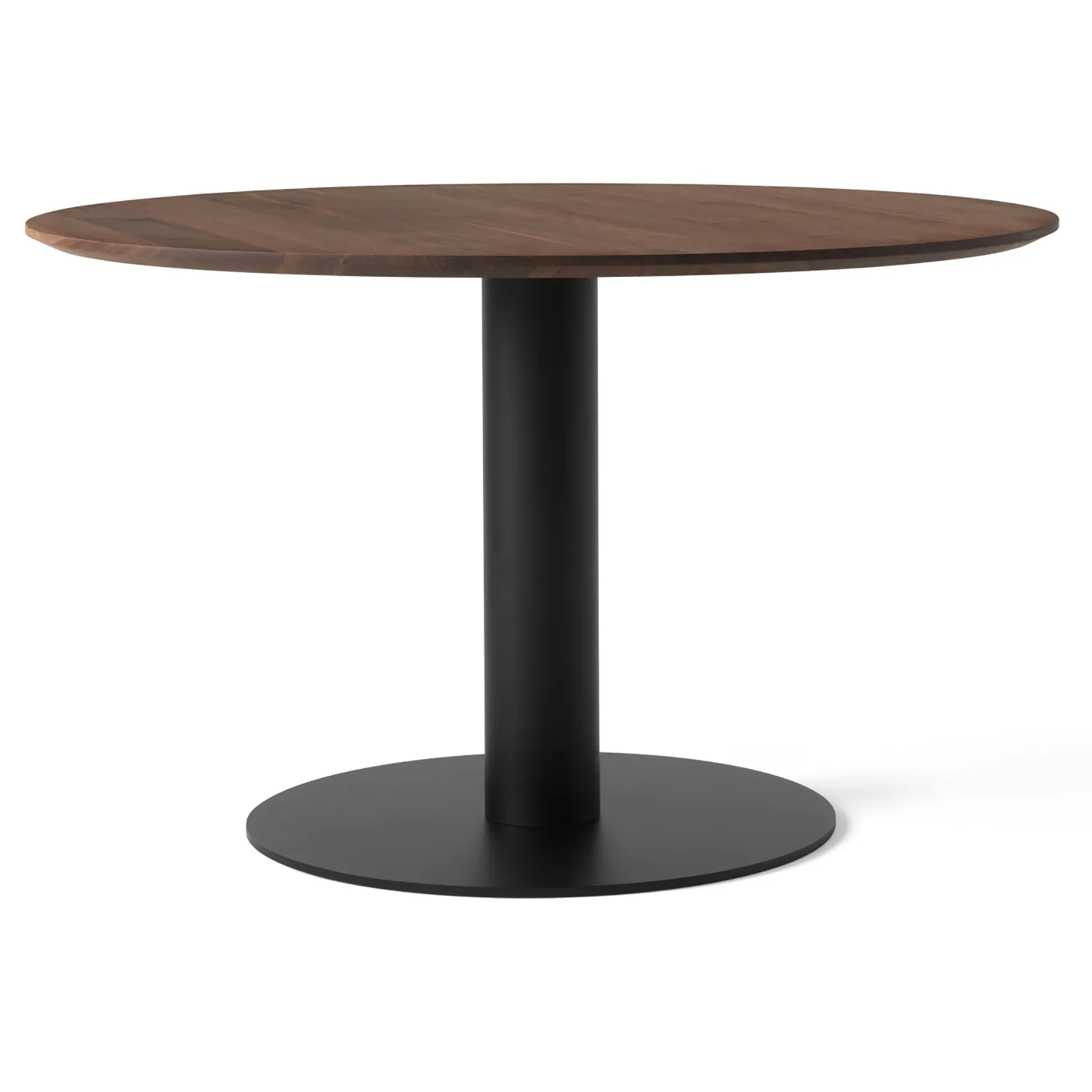 In Between tafel SK12, Walnoot &Tradition