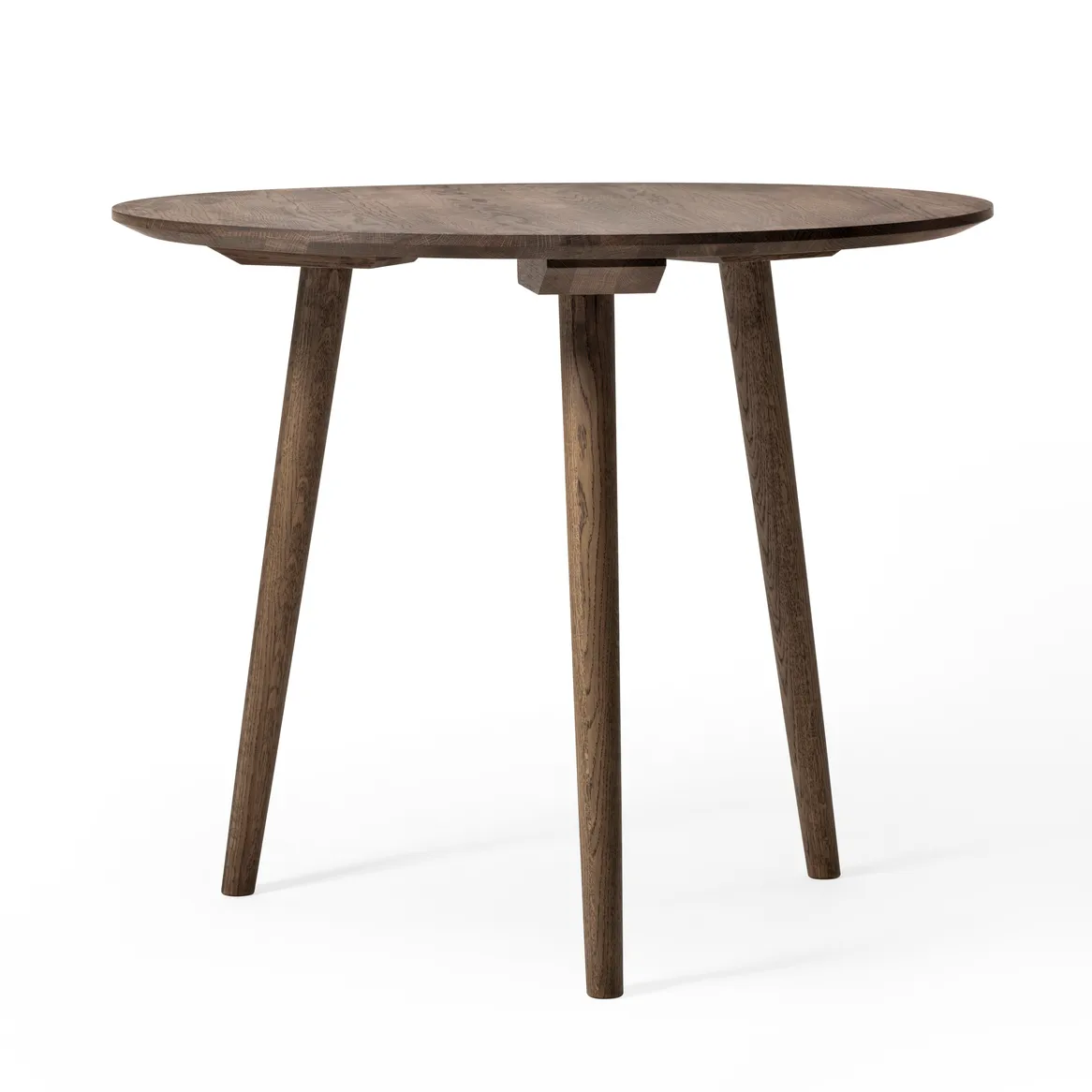 In Between tafel SK3, Gerookt geolied eiken &Tradition