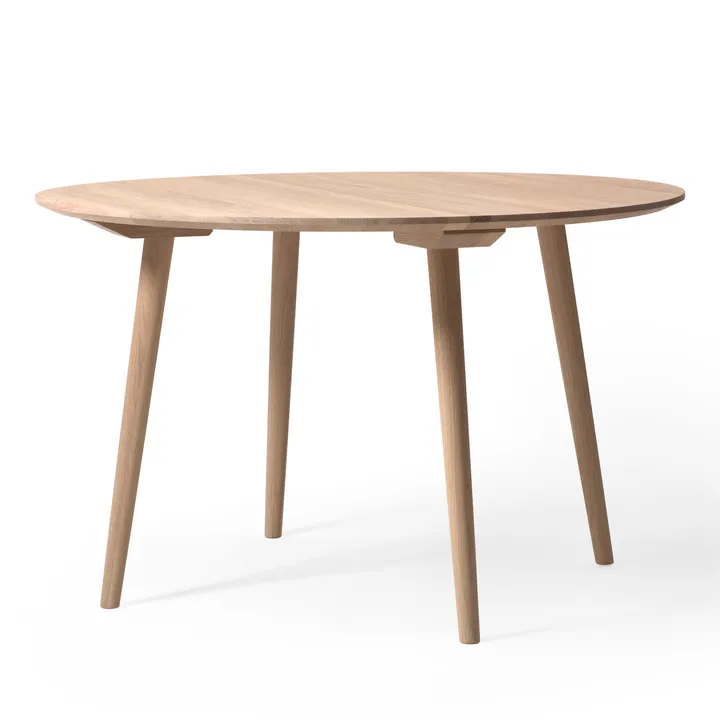In Between tafel SK4 - Oak oiled - &Tradition