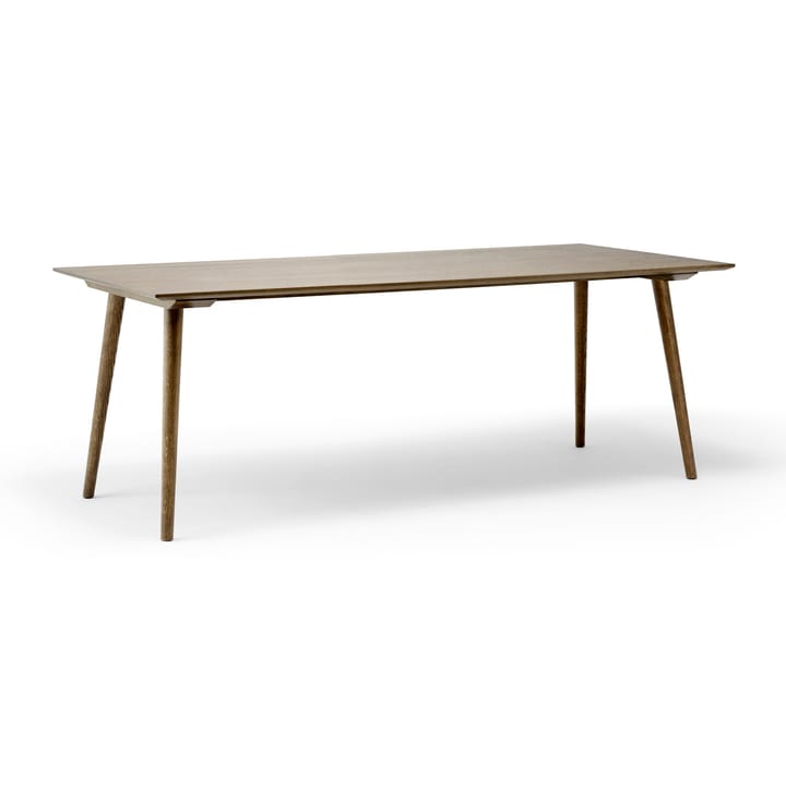 In Between tafel SK5, Gelakt gerookt eikenhout &Tradition