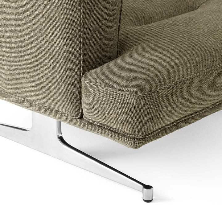 Inland AV21 fauteuil, Clay 0014-polished aluminium &Tradition