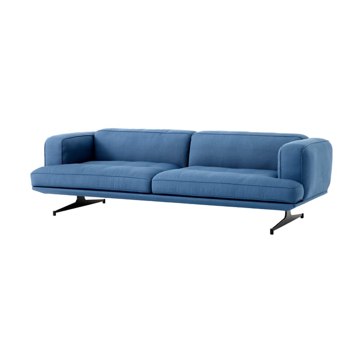 Inland AV23 3-zitsbank, Vidar 4 Denim Blue 733-zwarte poten &Tradition
