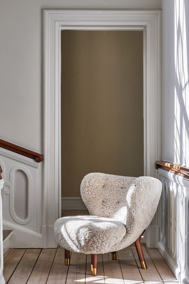 Little Petra VB1 fauteuil Limited Edition, Walnoot, messing-Moonlight &Tradition