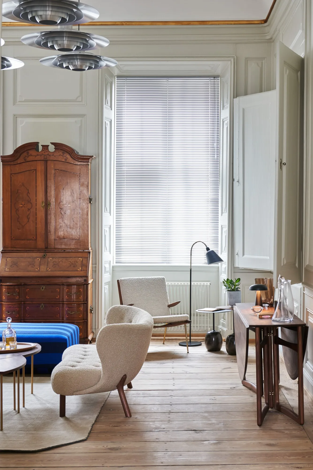 Little Petra VB2 bank, Witgeolied eikenhout- Sahara &Tradition