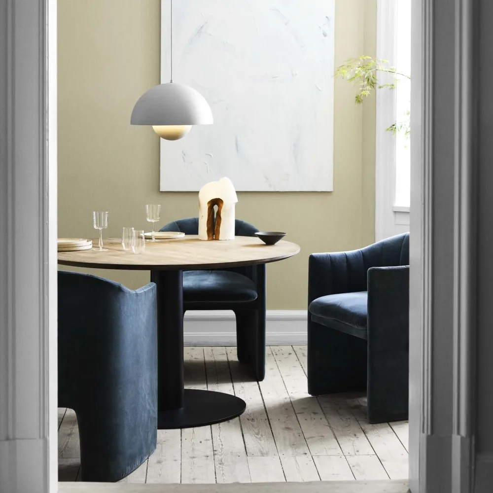 Loafer SC24 stoel, stof velvet pine &Tradition