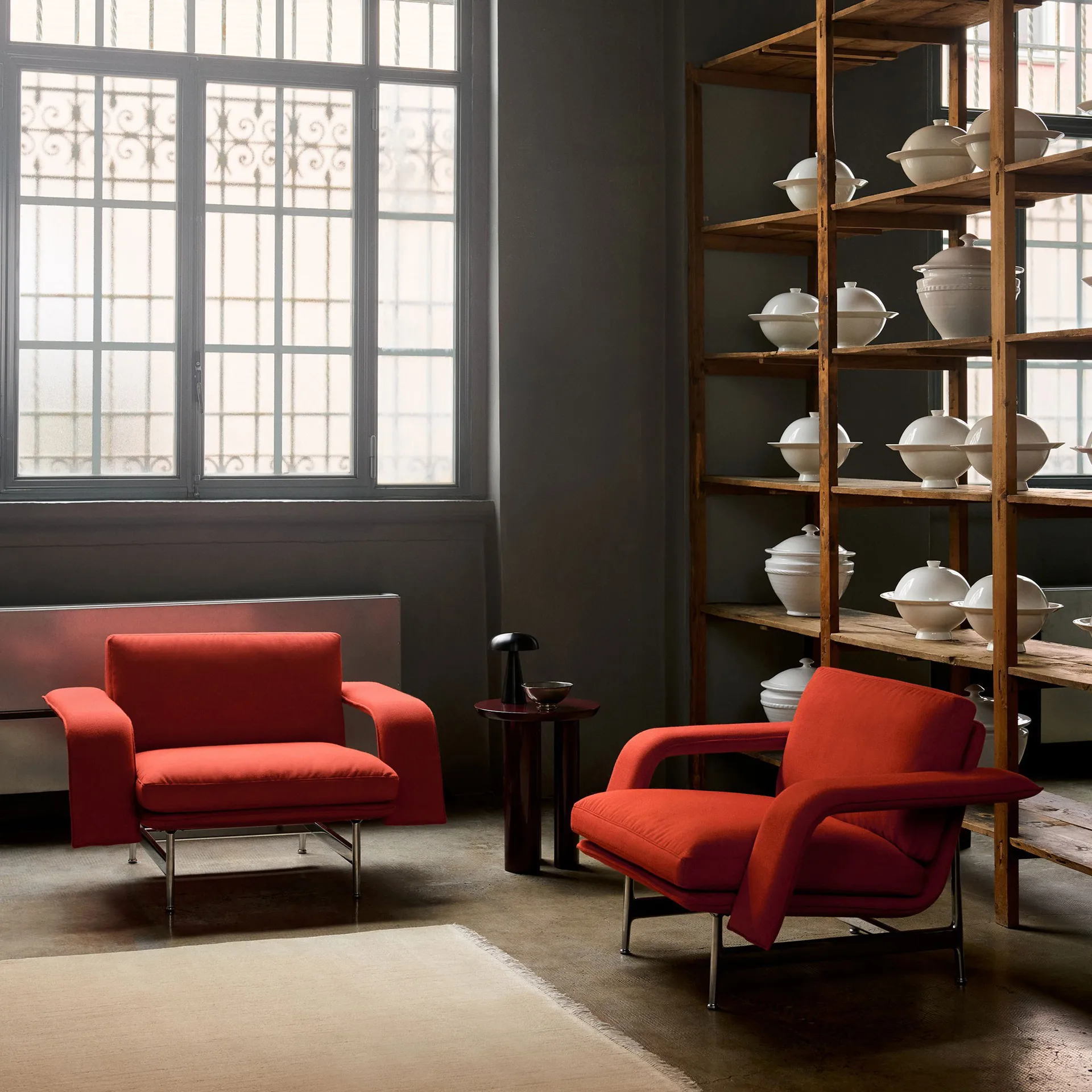 Meantime AV29 loungefauteuil, Pol. aluminium-Fiord 0571 &Tradition