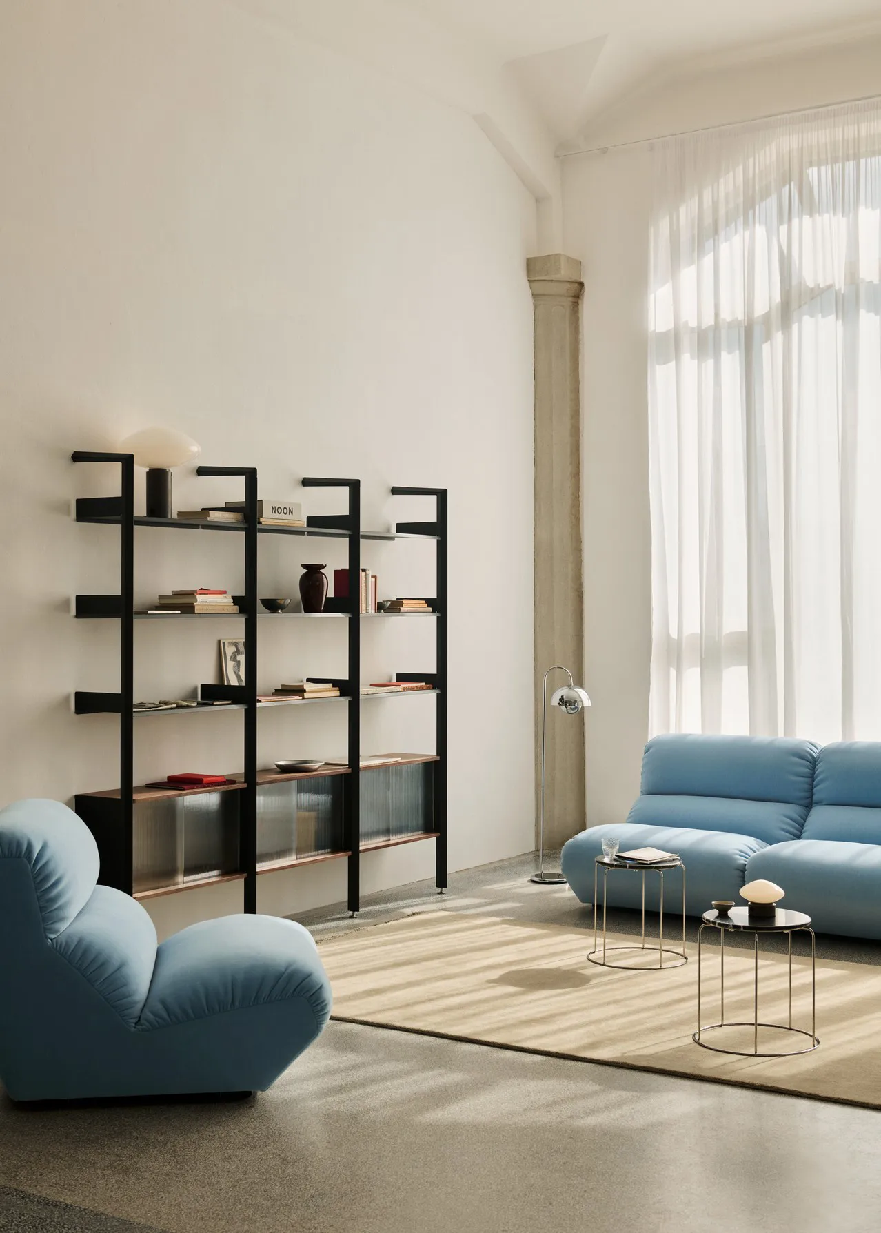 Mist AP17 tafellamp Ø37 cm, Grigio Caldo-opal glass &Tradition