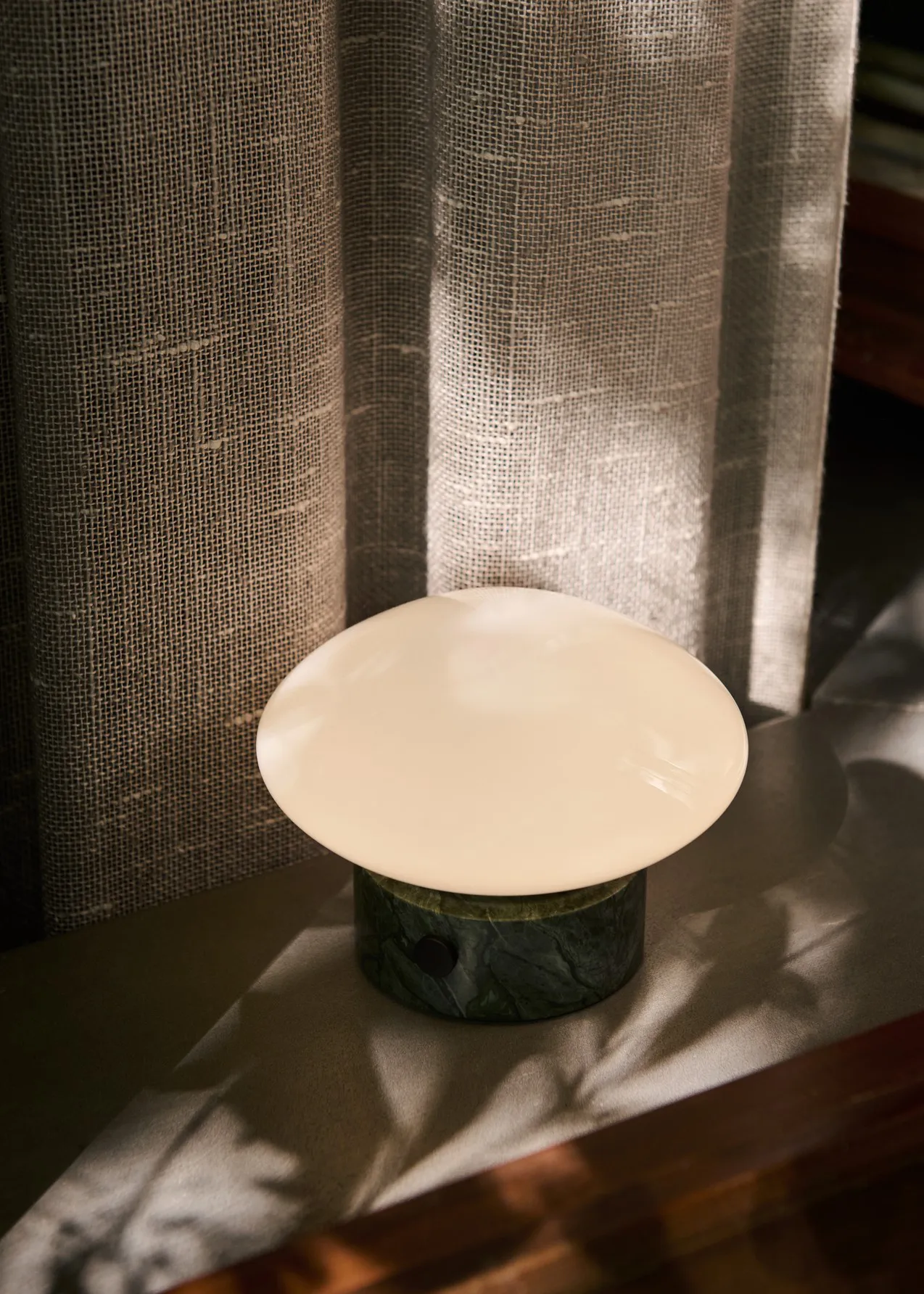 Mist AP21 draagbare lamp 12 cm, Verde Guatemala-opal glass &Tradition