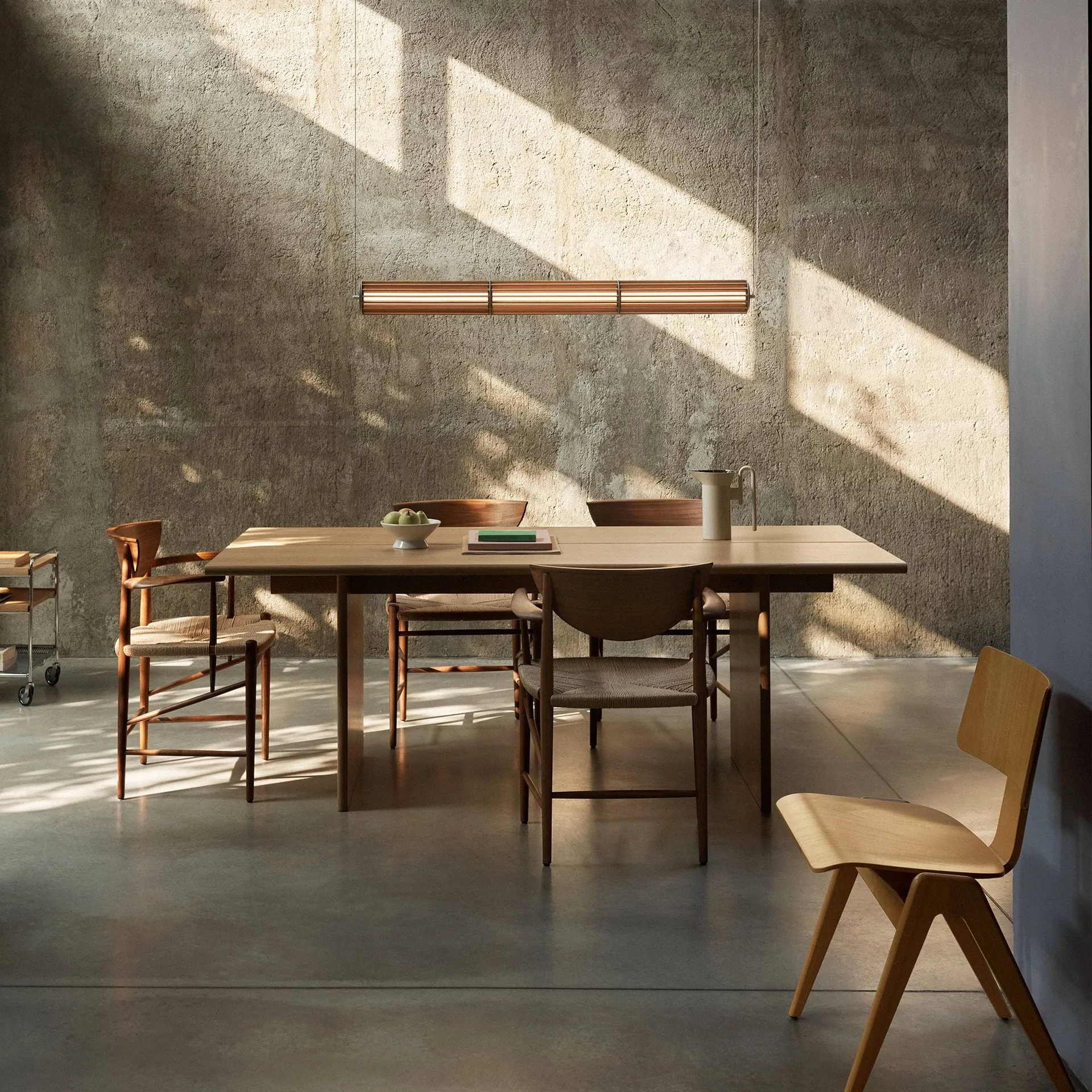 Numbra TY1 hanglamp, Gelakt eiken-getrommeld aluminium &Tradition