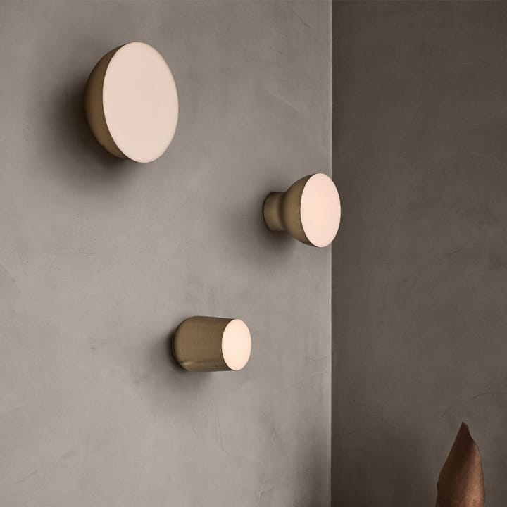 Passepartout JH11 muur- en plafondlamp, gold &Tradition