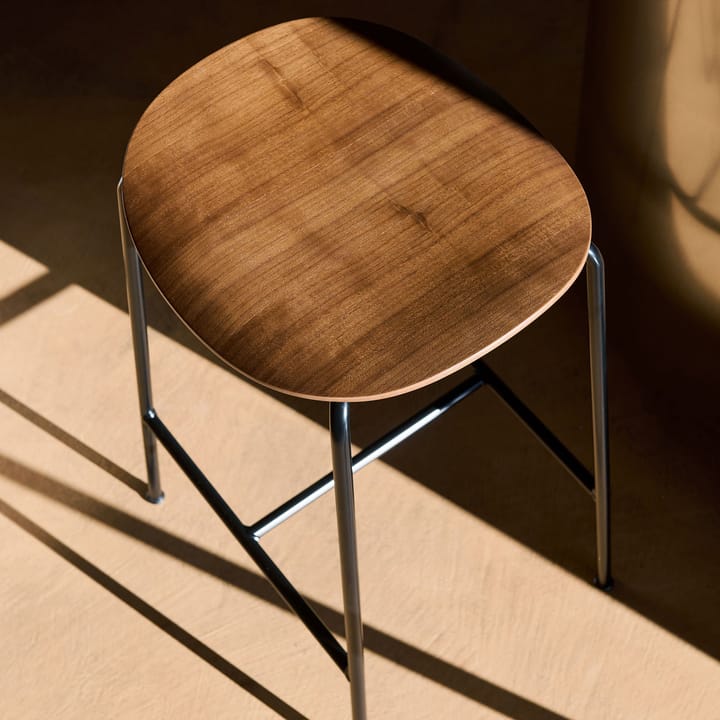 Pavilion AV37 barkruk 68 cm, Black-lacquered oak &Tradition