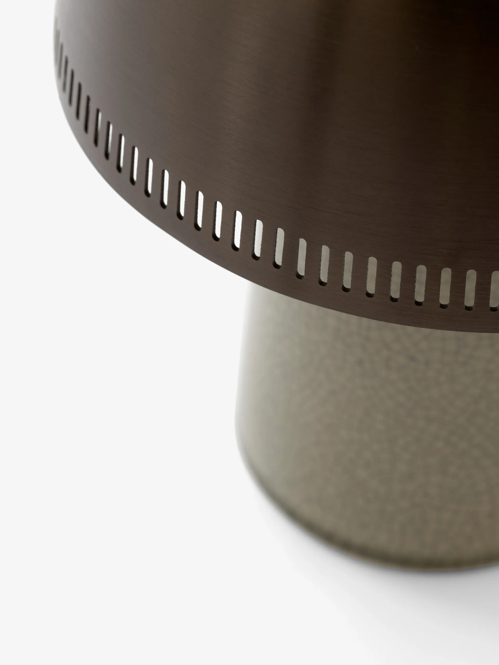 Raku SH8 tafellamp, Beige Grey & Bronze &Tradition