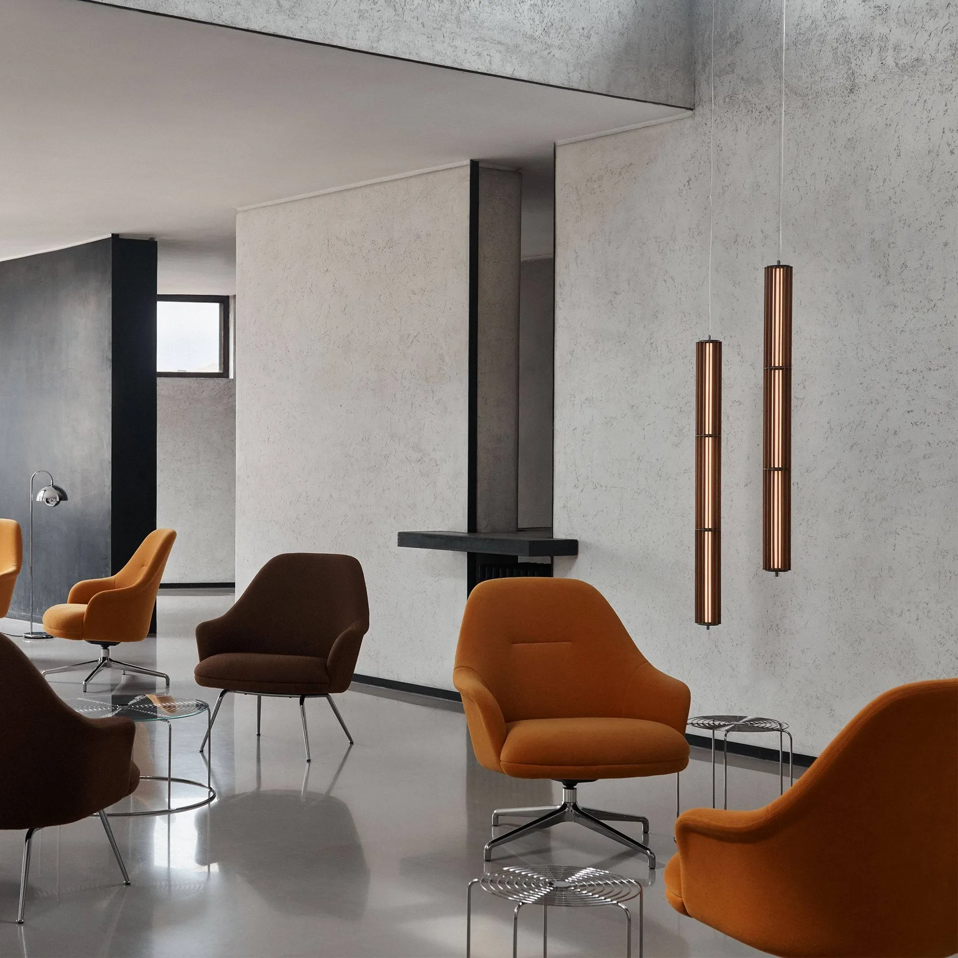 Rely HW139 loungestoel, Gentle 0433-aluminium &Tradition