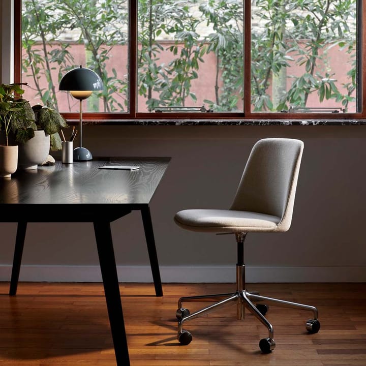Rely HW31 bureaustoel - stof re-wool 718 grey, zwart onderstel - &Tradition
