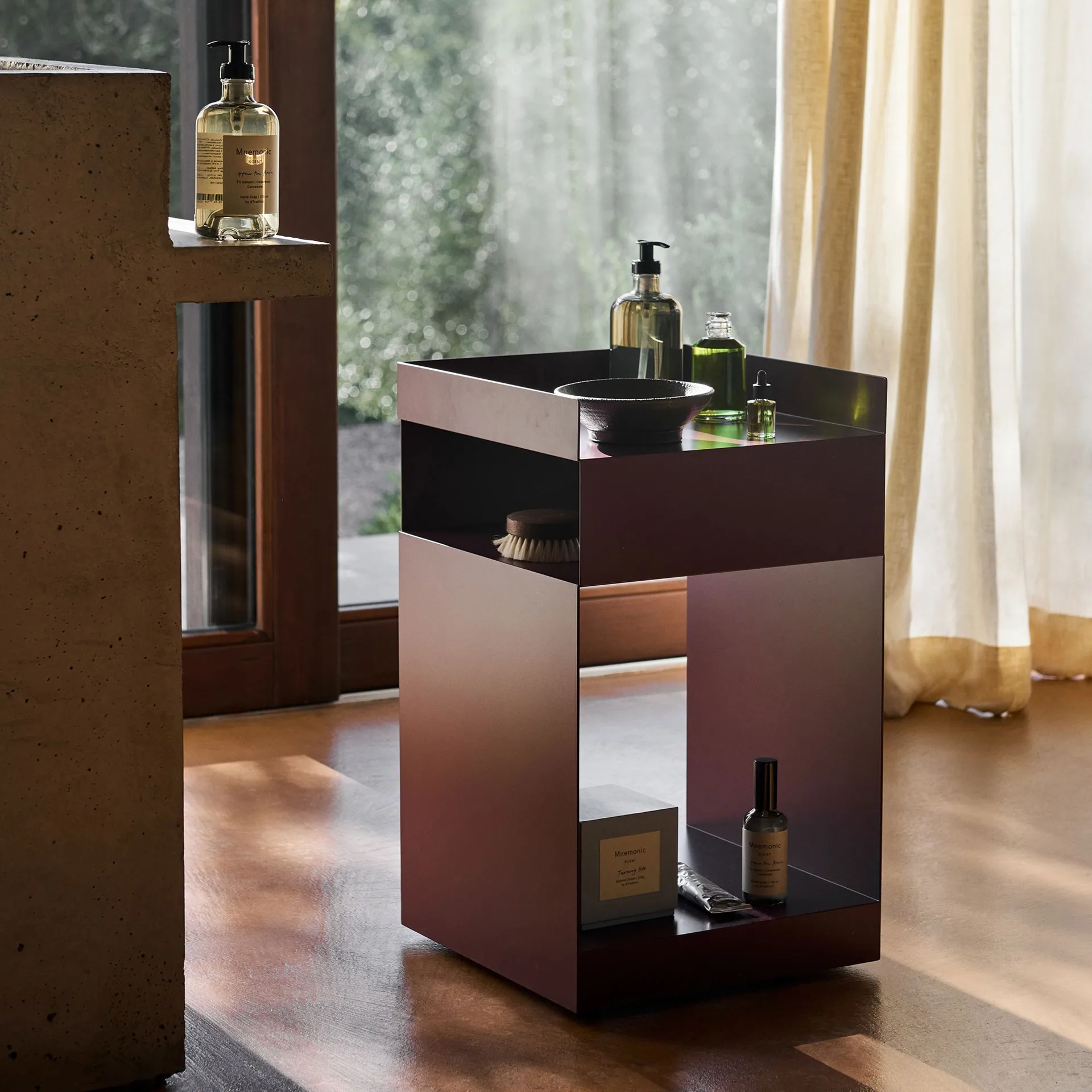 Rotate SC73 serveertrolley, Dark plum &Tradition