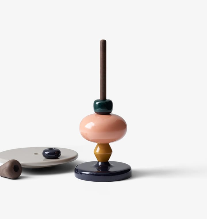 Shuffle tafel MH1, Spectrum &Tradition