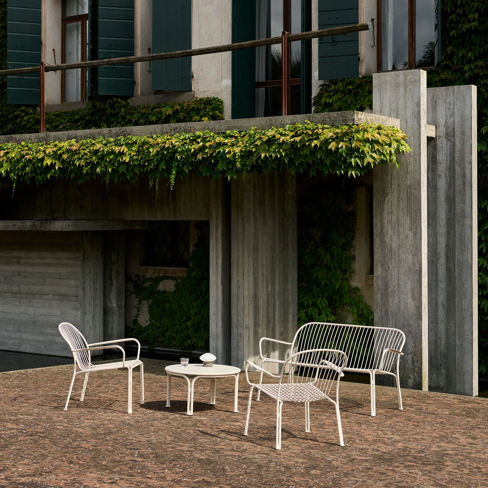 Thorvald SC101 lounge stoel, Ivory &Tradition