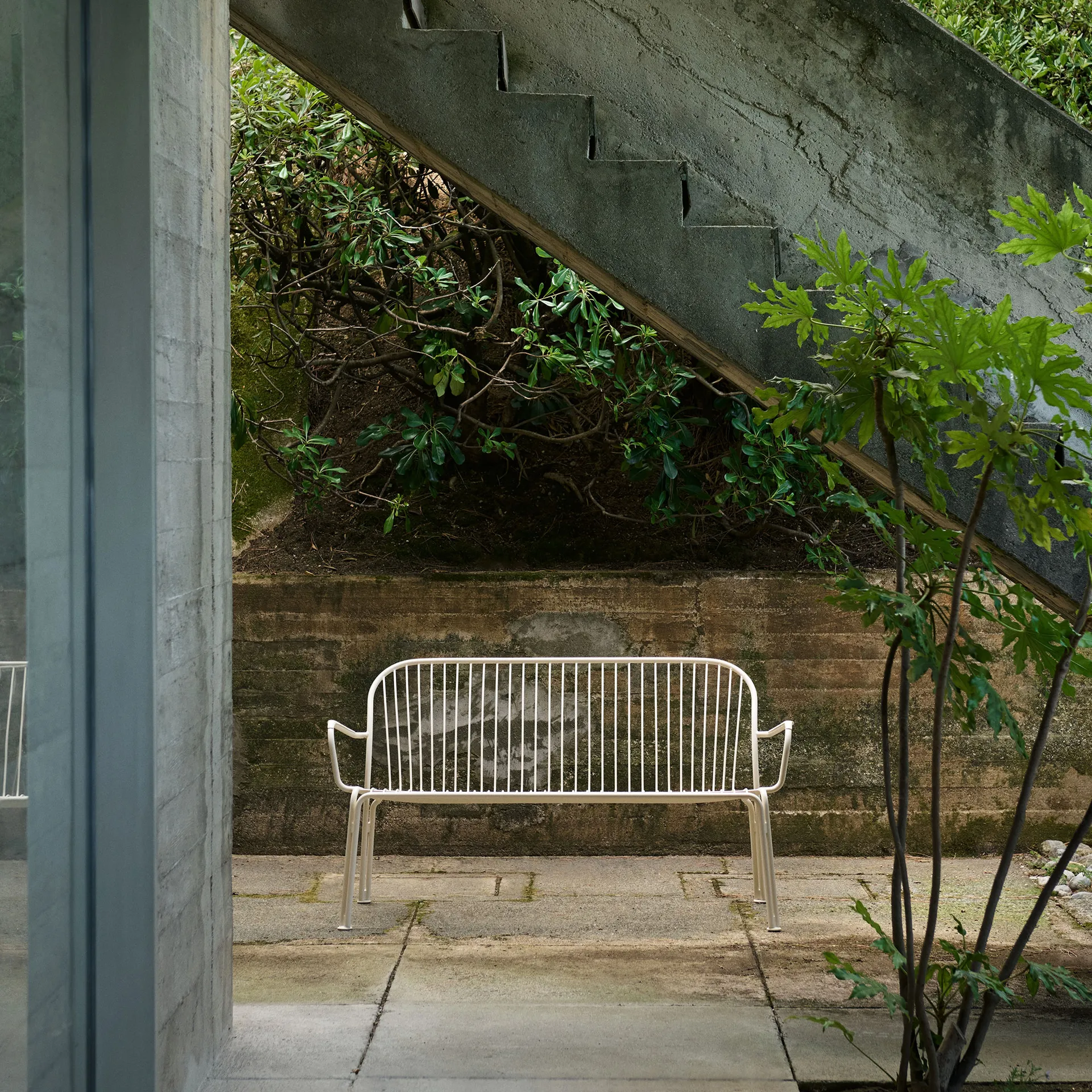 Thorvald SC110 loungesofa, Ivory, 143 cm &Tradition