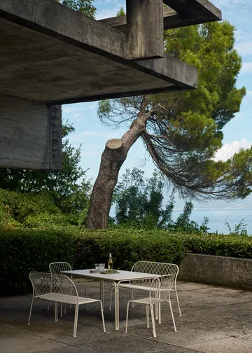 Thorvald SC111 bank - Ivory, 129 cm - &Tradition