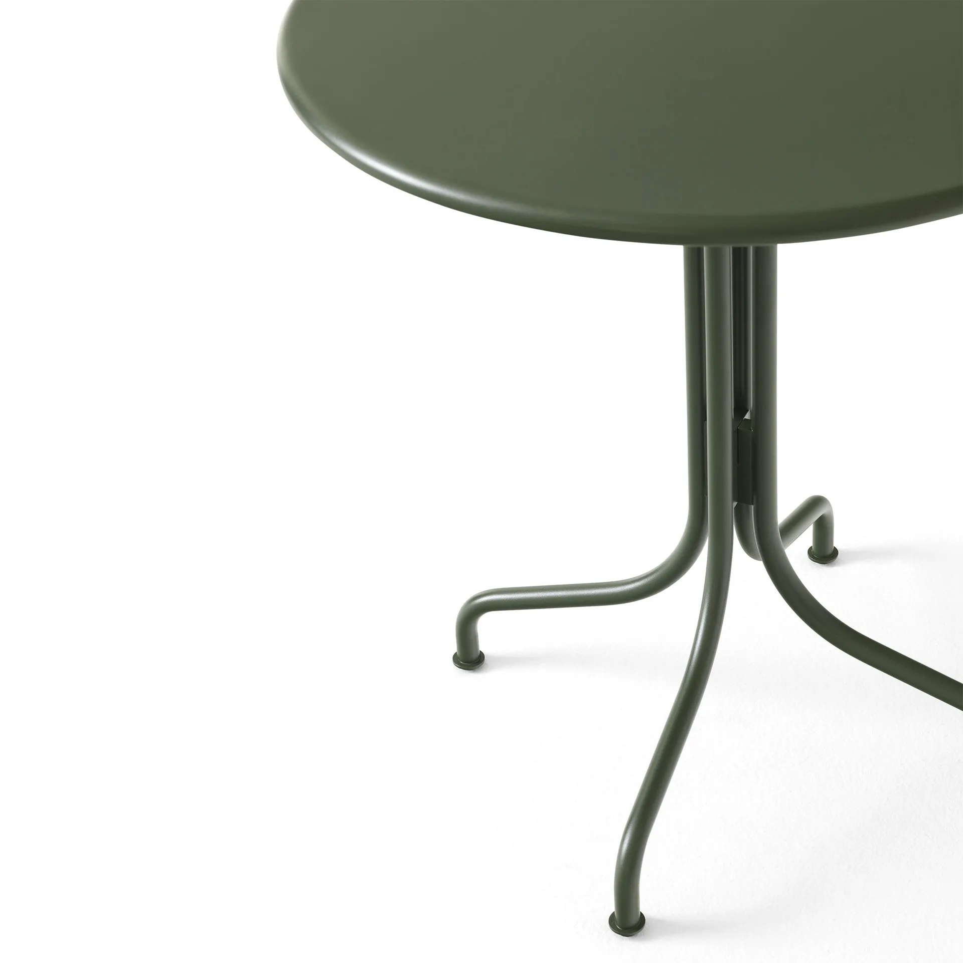 Thorvald SC96 koffietafel Ø70 cm, Bronze green &Tradition