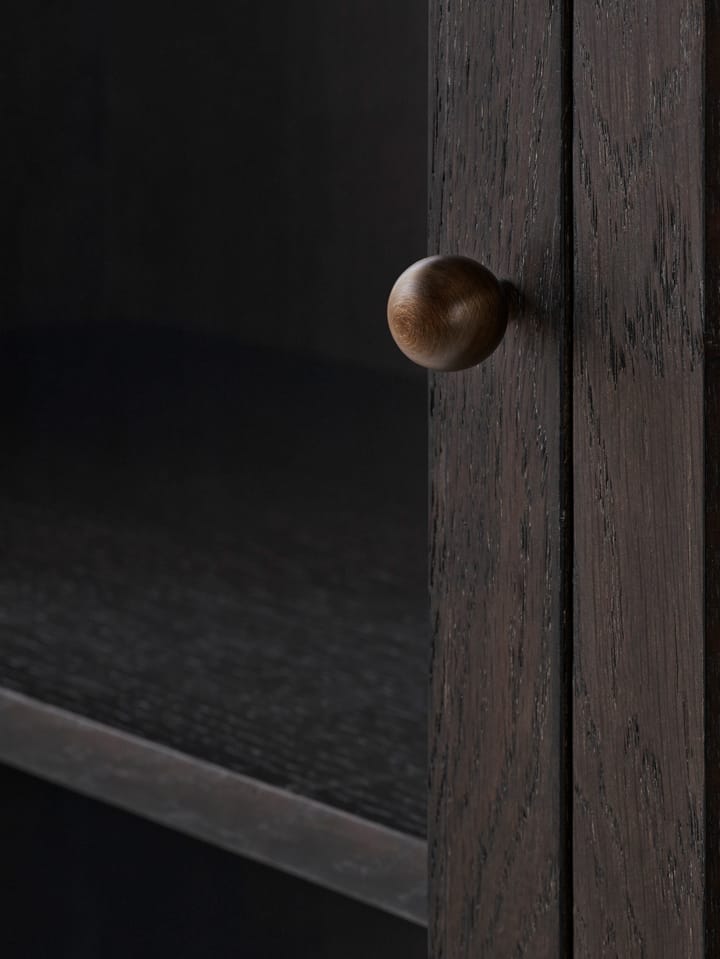 Trace SC87 vitrinekast 50x192x40 cm, Dark stained oak &Tradition