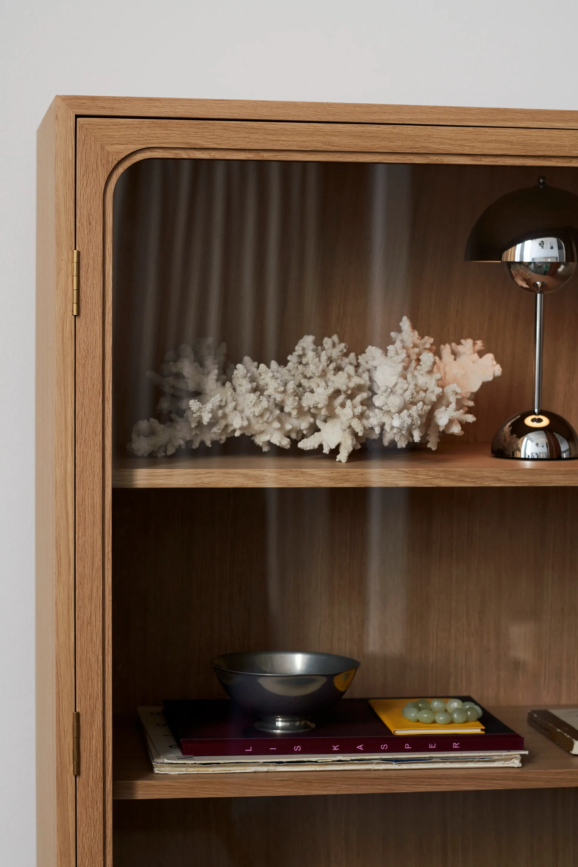 Trace SC88 vitrinekast 120x192x40 cm, Natural natural oak &Tradition