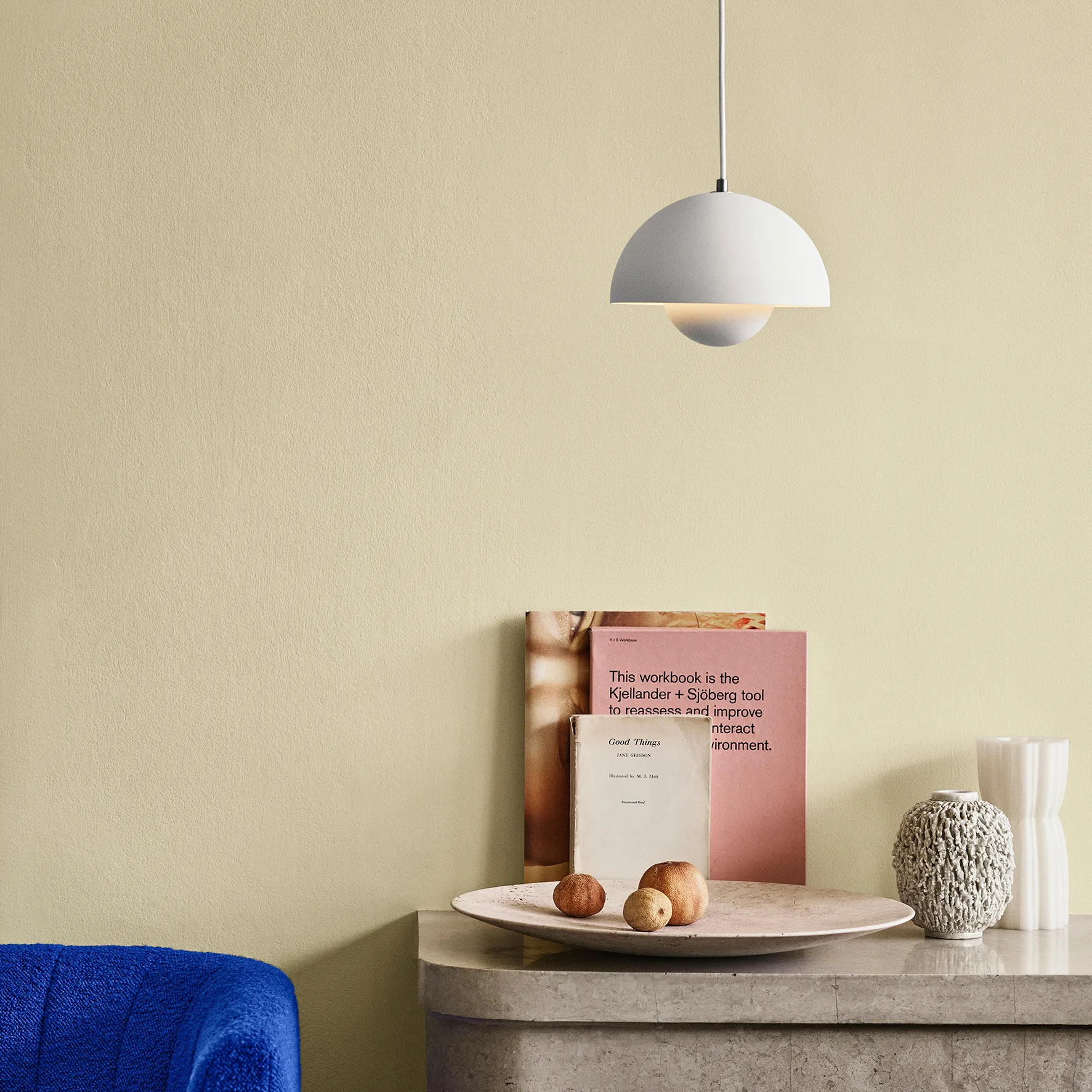 Travertine bord SC55, Ø50 cm &Tradition