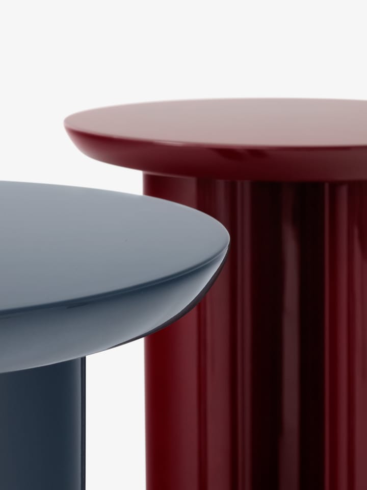 Tung JA3 bijzettafel, burgundy red &Tradition
