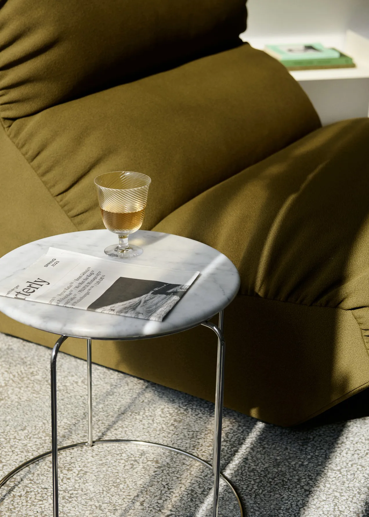 Wire Stool VP11 bovenblad Ø38 cm, Marmer Bianco Carrara &Tradition