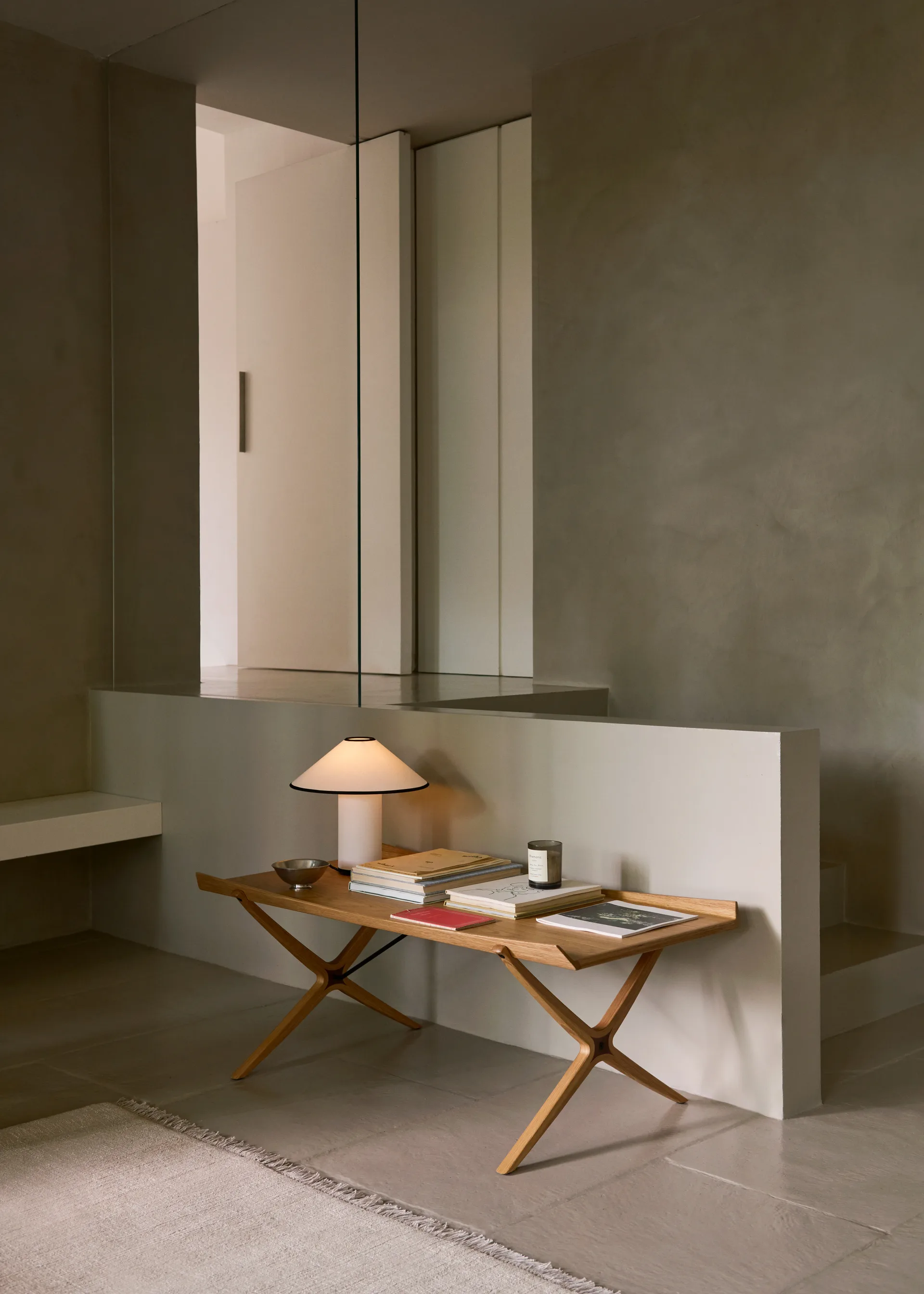 X HM13 salontafel 61x120 cm, Lacquered oak-walnut inserts &Tradition