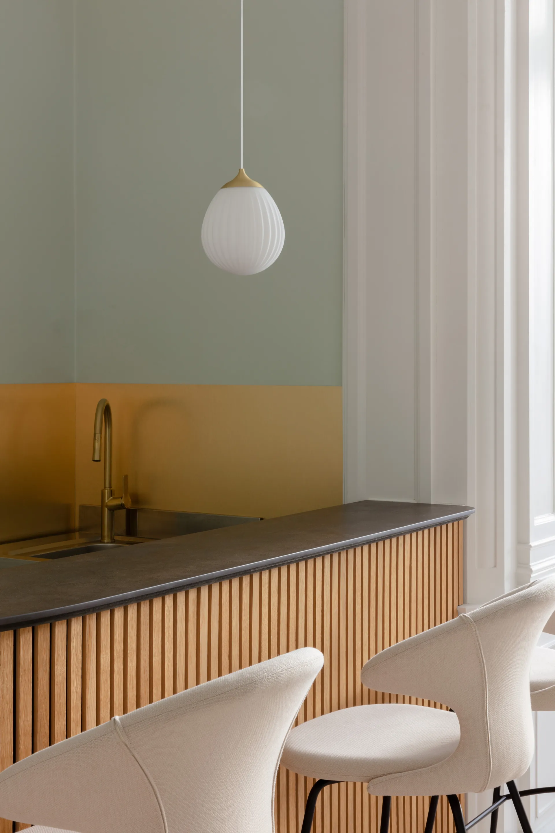 Around The World hanglamp mini, Gepolijst messing Umage