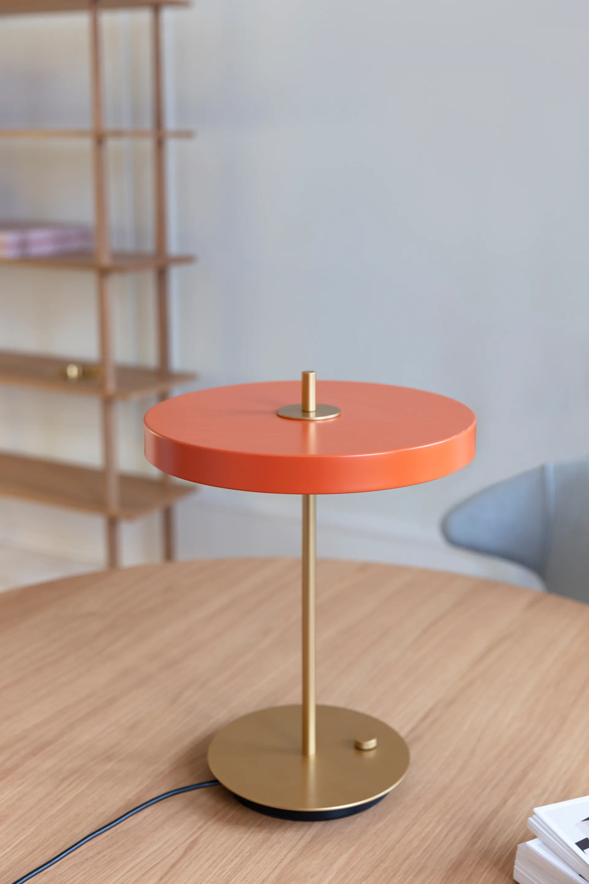 Asteria tafellamp, Orange Umage