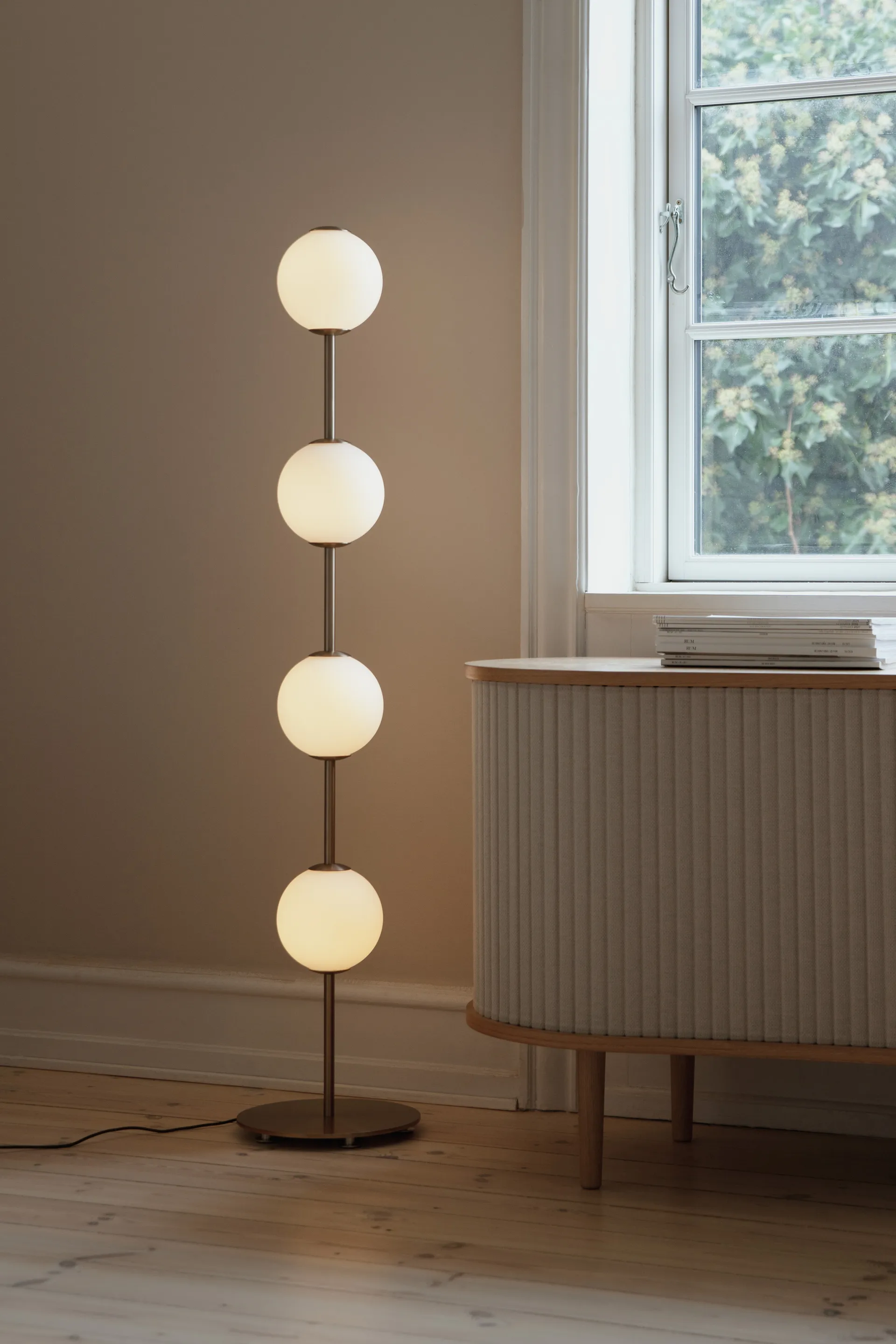 Audrey Floor vloerlamp, Verguld messing Umage