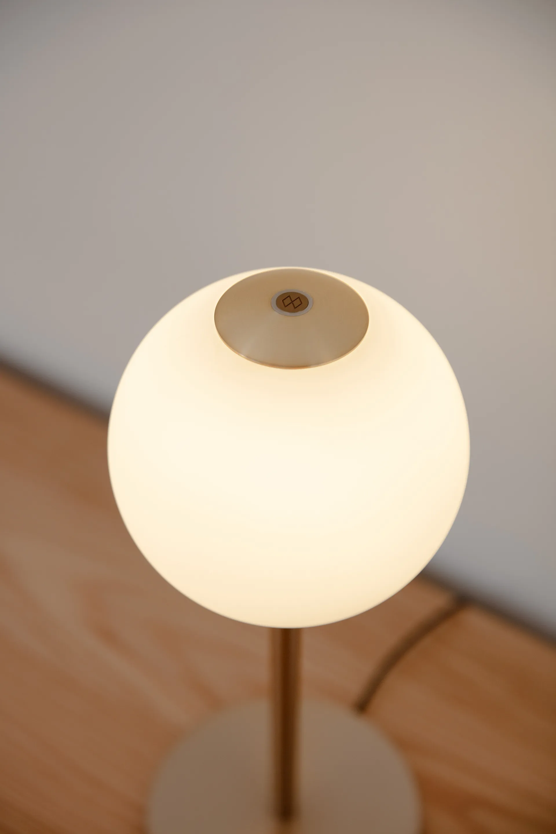 Audrey Table bordlamp, Verguld messing Umage