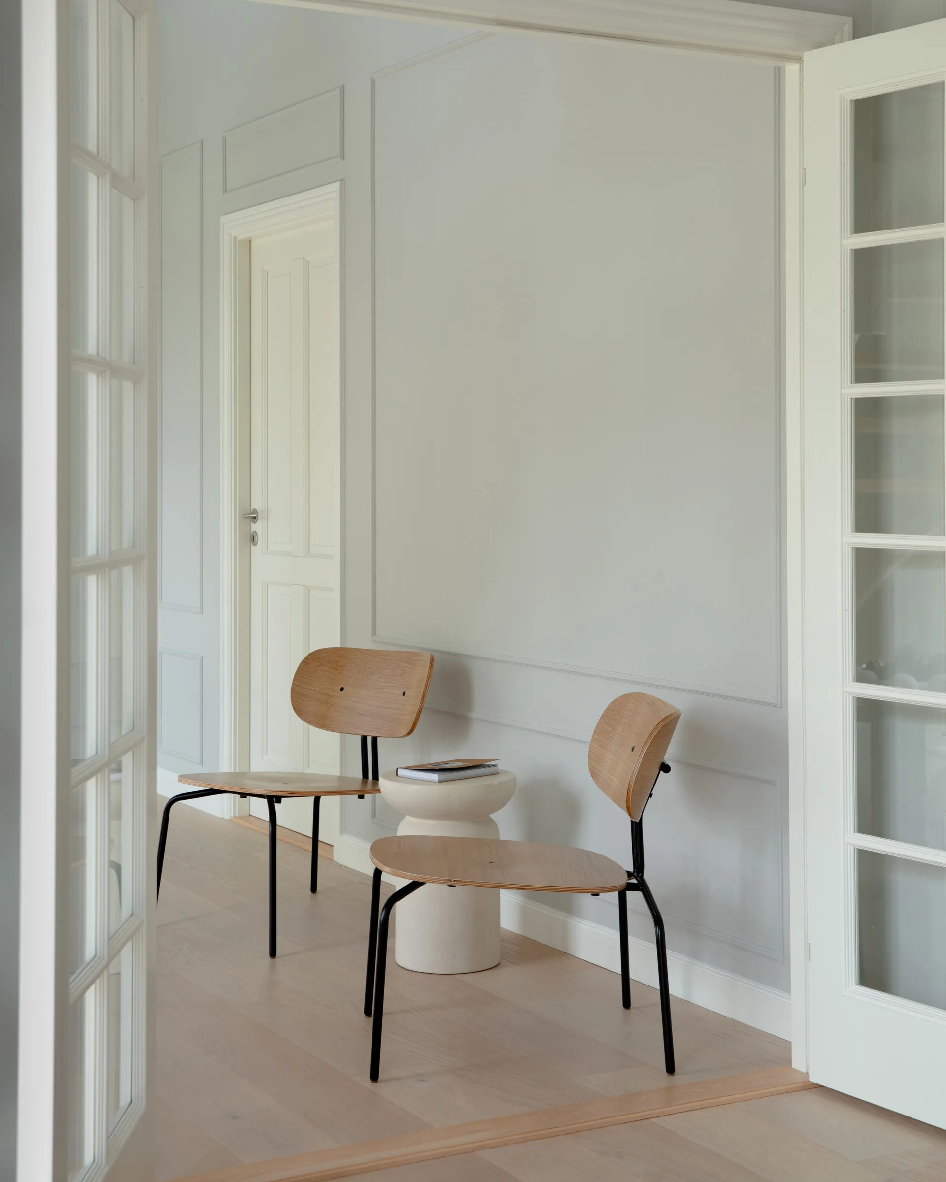 Curious loungefauteuil, Eiken-zwart Umage