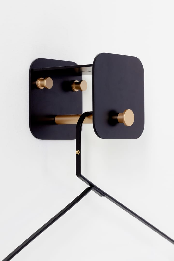"Hang in There" wandhanger, Black-brass Umage