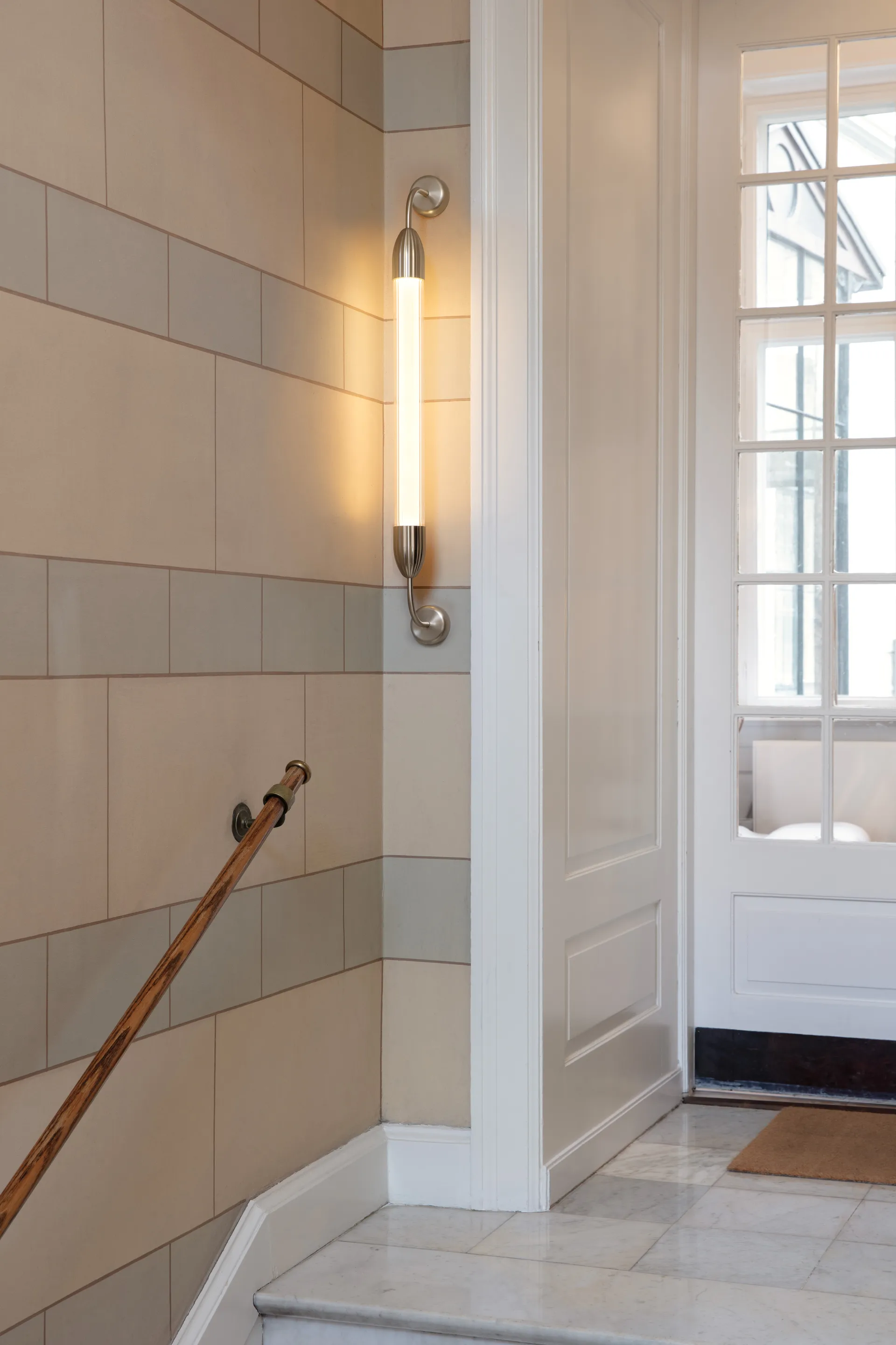 Lemon Squeeze Wall lange wandlamp, Enkel verguld messing Umage