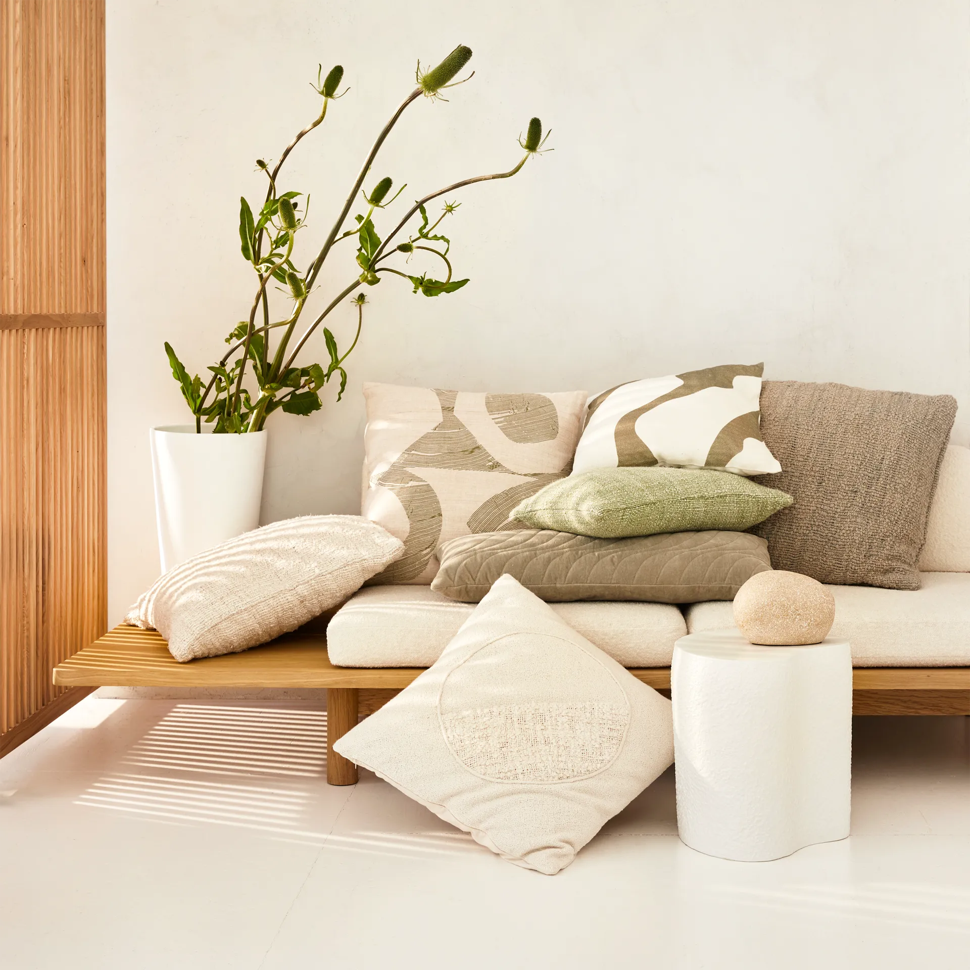 Aeolus kussen 50x50 cm, Off white URBAN NATURE CULTURE