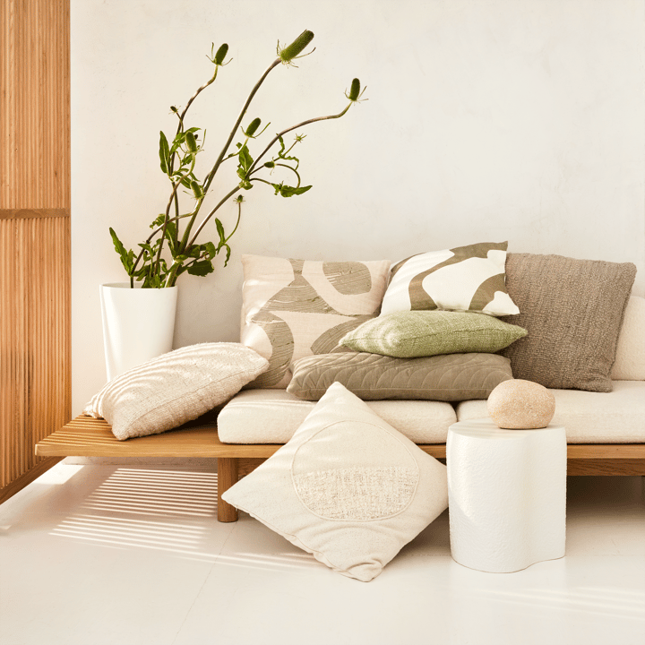 Aeolus kussen 50x50 cm, Off white URBAN NATURE CULTURE