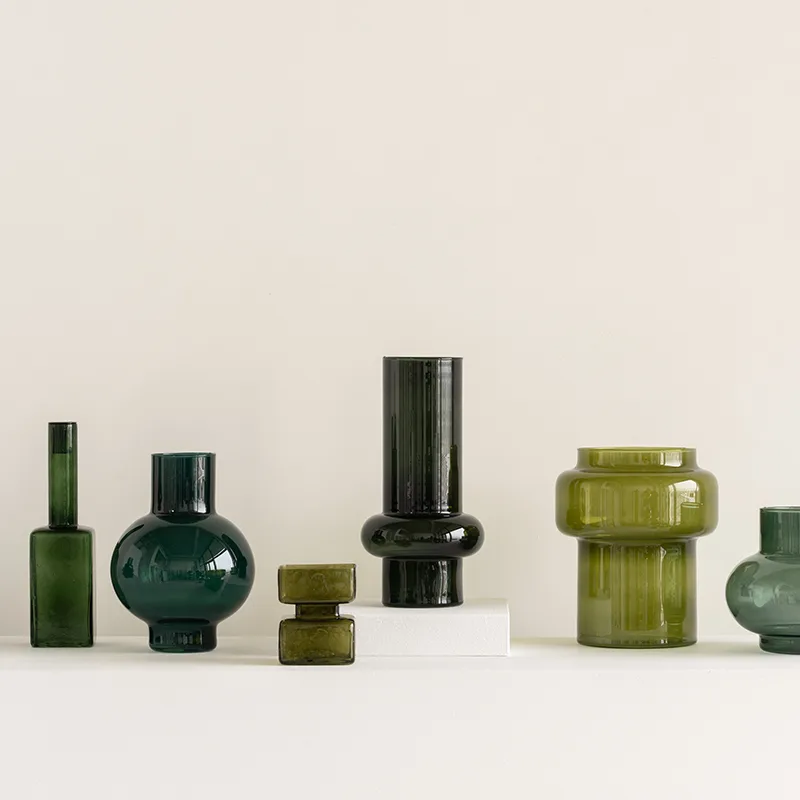 Vetro vaas 25 cm, Capulet olive URBAN NATURE CULTURE