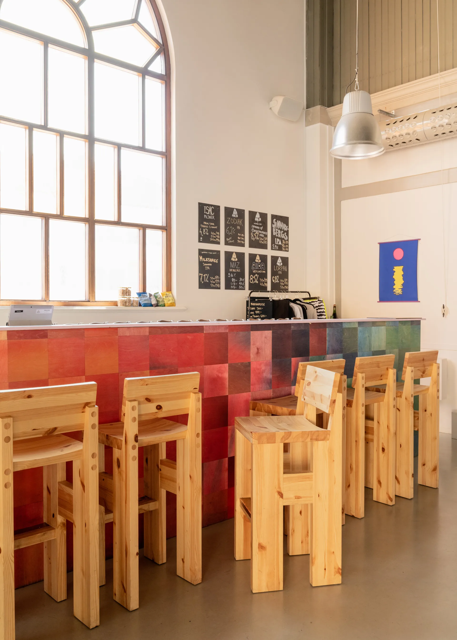 001 Bar Stool barkruk, Mat geolied en gewaxt grenen, 65 cm Vaarnii